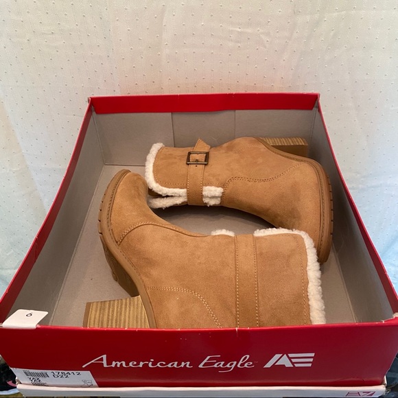NWOT American Eagle YAZ boots - Picture 10 of 15